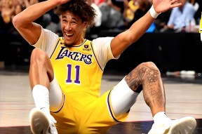 KOK体育_关于防守强度全面在线，空间压缩明显的信息