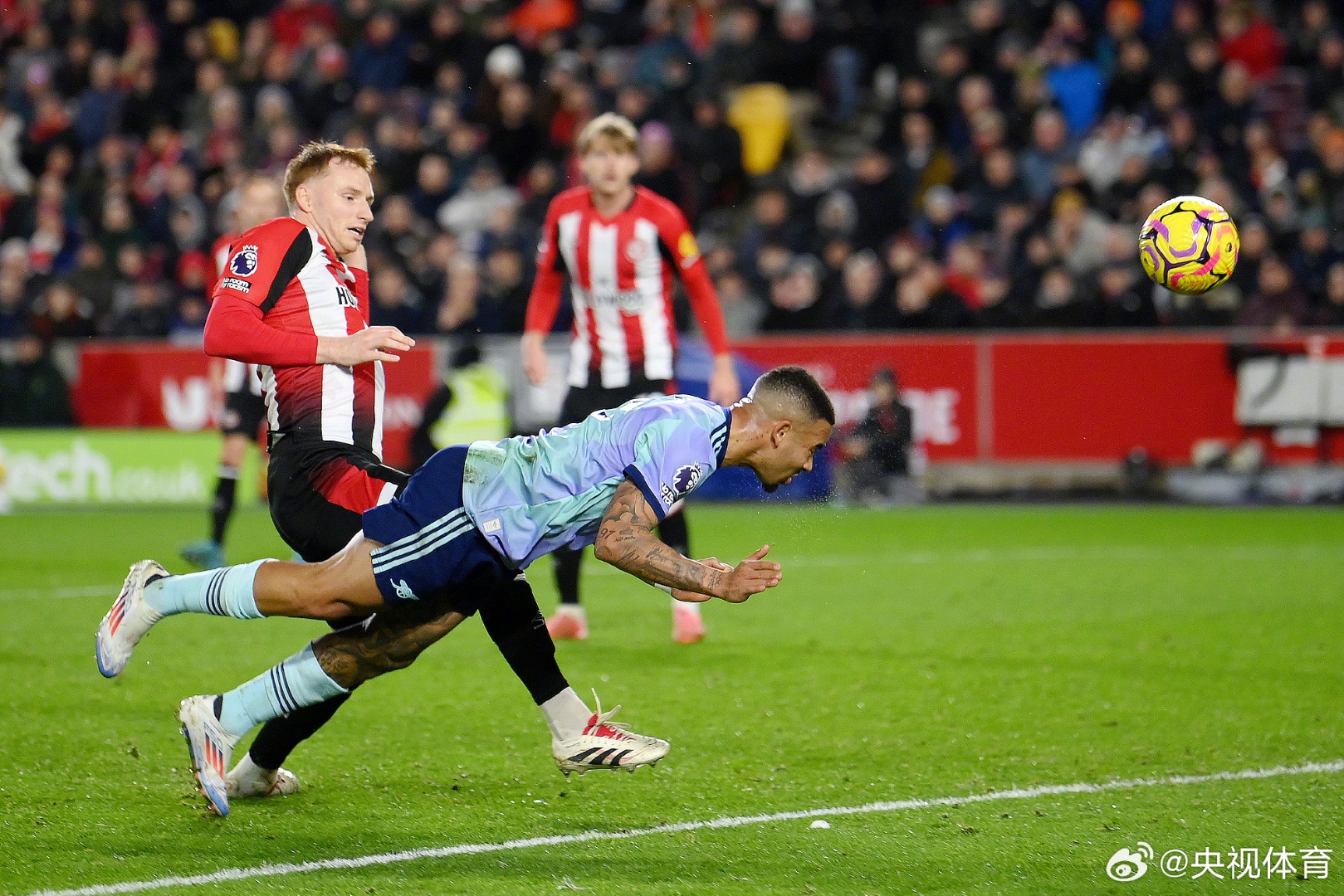 阿森纳英超战胜谢菲联厄德高远射命中的简单介绍 阿森纳英超战胜谢菲联厄德高远射命中的简单介绍